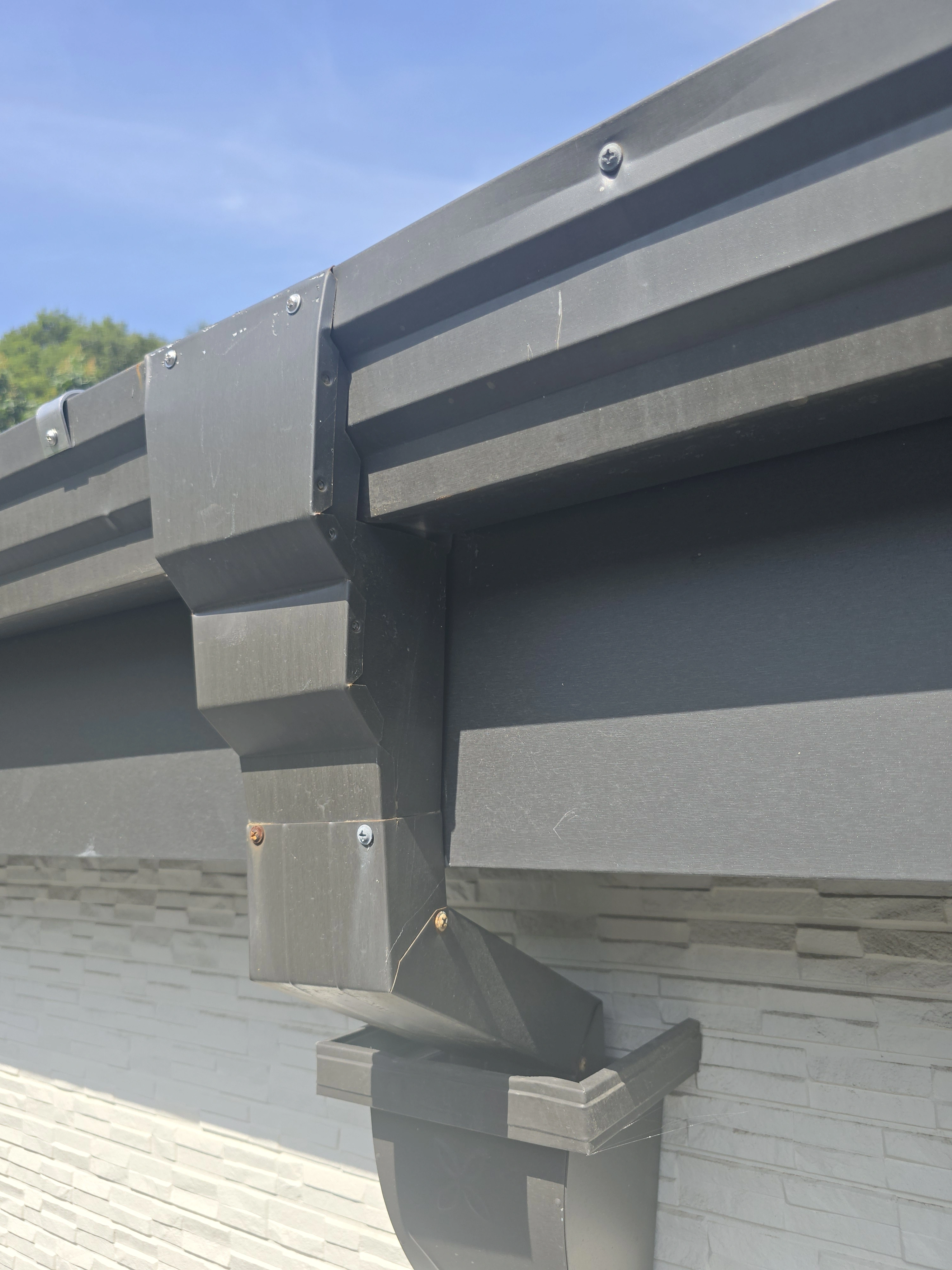 은평구 단독주택 처마 홈통 코너 교체 시공사례